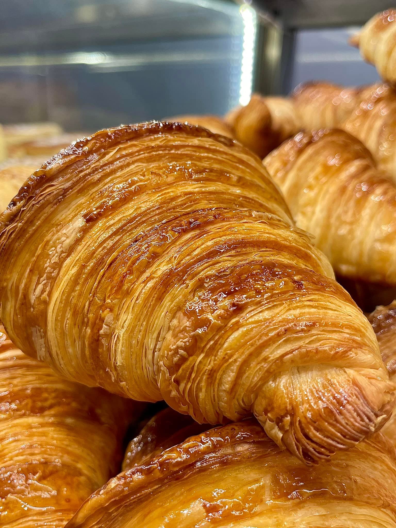 AOP Butter Croissant